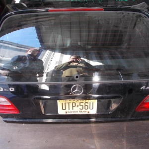 Дверь задняя Mercedes E-Class W210/S210 Wagon (дефект, вмятина)
