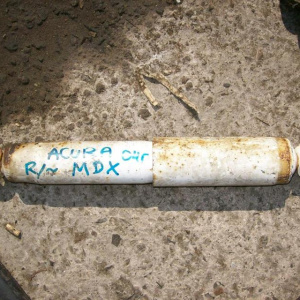 Амортизатор Acura MDX R