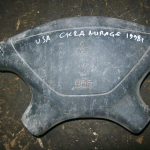 Подушка безопасности MITSUBISHI Mirage CK2A '1998 вод.черная (USA) (с зарядом)