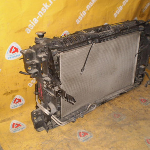 Рамка радиатора Nissan Teana J32 с радиатором охлаждения