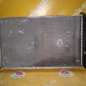 Радиатор охлаждения Opel A05 Zafira B LCH/Z22YH '2005-2012 a/t (дефект) 13156844