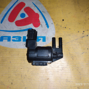 Клапан вакуумный Mazda K5T44090 MPV/Bongo Friendee SGLR WL/R2 дефект крепления