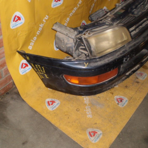 Ноускат Toyota Carina AT195 '1994-1996 a/t (без габаритов) Дефект бампера ф.20-316 сиг.20-318