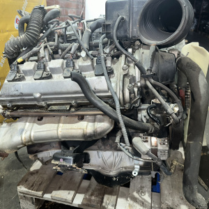 Двигатель Toyota/Lexus 2UZ-FE-1139714 VVTI  БЕЗ НАВЕСНОГО Tundra#GX470/LX470