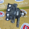 Трамблер Mazda KF/K8 Eunos 500 CAEPE с выносной катушкой  ДЕФЕКТ КРЫШКИ KF0118200A / T0T52071
