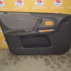 Обшивка двери Mazda Familia BJ5W перед, лев