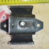 Подушка двигателя Nissan TD42 Safari Y60 a/t ДЕФЕКТ РВАНАЯ под акпп L=R L 11320-06J00