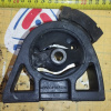 Подушка двигателя Toyota 4A/7A Sprinter Carib AE114/AE115 4WD пластик ТРЕЩИНЫ F н / 12361-16270