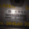 Блок управления двс Volkswagen Touareg 7LA BMV '2002-2007 3.2 V6 4WD 6AT EU4 0261208647