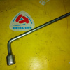 Балонник Mercedes C-Class W203/W204/W211/W212 SW17 A2215810001