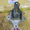 Подушка двигателя Honda D15B/D17A Civic ES1/EU1/ES3/EU3 2WD CVT + кронштейн С ТРЕЩИНОЙ перед, прав 50805-S5A-992 + 50825-S5A-990