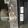 Блок ABS Nissan ZE0 Leaf EM61 47660 3NA0A