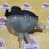 Бачок расширительный Mercedes C-Class W204/W212 (дефект крепления) A2045000549