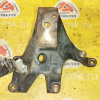 Крепление подушки ДВС Toyota 2UZ-FE Sequoia/Tundra UCK30/UCK45 перед, лев 12315-50090