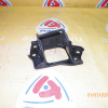 Крепление рычага Nissan 2WD=4WD Wingroad/AD/Avenir/Avenir Salut/Liberty/Expert Y11, W11, M12 зад, прав спереди на продольный рычаг (под болт эксцентик)
