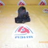 Крепление рычага Nissan 2WD=4WD Wingroad/AD/Avenir/Avenir Salut/Liberty/Expert Y11, W11, M12 зад, прав спереди на продольный рычаг (под болт эксцентик)