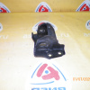 Крепление рычага Nissan 2WD=4WD Wingroad/AD/Avenir/Avenir Salut/Liberty/Expert Y11, W11, M12 L R спереди на продольный рычаг (под болт эксцентик)