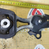 Подушка двигателя Honda L13B/L15A Fit GK4 зад алюминиевая косточка перед, лев 50890T5E000