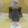 Подушка двигателя Cadillac Vortec 6000/LQ4/LQ9 Escalade GMT820 '2002 6.0L V8 4L60 L=R (трещины) 13036533