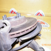 Ступица Toyota NCP30/NCP31/NCP34/NCP20/NCP21/NCP19/NCP60/NCP61 Funcargo перед, прав 2WD ABS. В сборе с диском и суппортом.Диаметр диска-255мм.Скоба V20. 43211