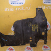 Защита двигателя Mitsubishi CU2W/CR9W/CS2A Airtrek/Dion/Lancer перед, прав (низ) Дефект MR539599