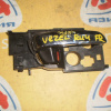 Ручка двери внутренняя Honda Vezel RU4 R внутренняя FR=RR