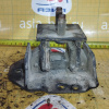 Подушка двигателя Mazda WL-AT BT-50 UN8F1 4WD m/t зад. ДЕФЕКТ R AB39-7E373-N / V1MYA