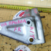 Кронштейн привода Mazda GY MPV LW3W 2WD a/t 1 часть на блок перед, прав GA2225740