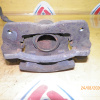 Суппорт Mazda BJ5P/BJ5W перед, лев 25M1 (Y2) 4шп. С одним направляющим болтам. Диск-258мм. Толщина-22мм. Familia