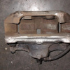 Суппорт Mazda BM6FJ Z6 перед, лев Axela