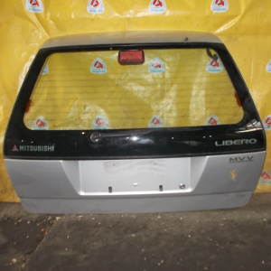 Дверь задняя MITSUBISHI Lancer/Libero CD5W с метлой