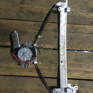 Стеклоподъемник NISSAN Pulsar N15 перед, прав