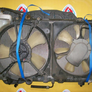 Радиатор охлаждения TOYOTA EXZ10 Raum 5E a/t 1182