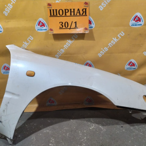 Крыло Toyota Carina ED ST202 перед, прав