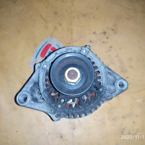 Генератор Toyota 4A-FE/5A-FE/7A-FE Carina/Corolla AE100/AE110/AT190/AT210 NEW 3 конт. овальный разъем, пробег 20 т. км. 27060-16460 / 102211-1210