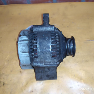 Генератор Toyota 4A/5A Corolla/Sprinter Carib/Corona/Carina AE90/AE95/AT170/AT175 OLD 3 конт. круглый разъём ( S/IG/L ) 12V. 70A. 27060-16230/100211-8