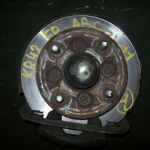 Ступица TOYOTA KR41/KR42/CR40/CR41/CR42 Lite Ace Noah/Town Ace Noah перед, прав 2WD Суппорт-(6009).ABS.В сборе.Диаметр диска-230мм. 43211-28070.43512-28150