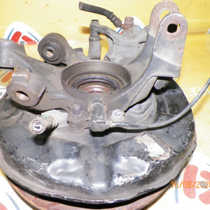 Ступица Toyota JZX100/JZX101/JZX105/GX105/JZS151/JZS153/JZS155/JZS157 Chaser/Cresta/Mark II/Crown Majesta зад, лев 2WD/4WD ABS.В сборе с диском и суппортом