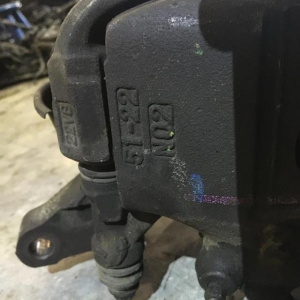 Ступица Toyota AE100/AE101/AE110/EE100/EE101/EE110/EE111/AE104/AE114 Corolla/Sprinter перед, лев 2WD/4WD Суппорт-(51-22). ABS.В сборе.Диаметр диска- 238мм.То