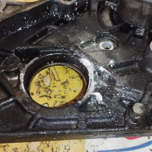 Помпа Toyota 2C/3C Lite Ace Noah CR50