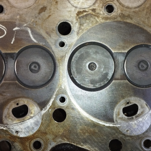 Головка блока NISSAN TD27/QD32 диаметр форсунки 20 мм. ( ключ на 22 мм. )