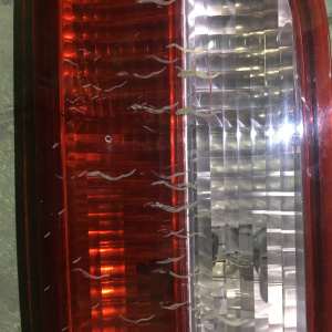 Вставка между стопов HONDA Torneo CF4 '1997-2000 R дефект стекла