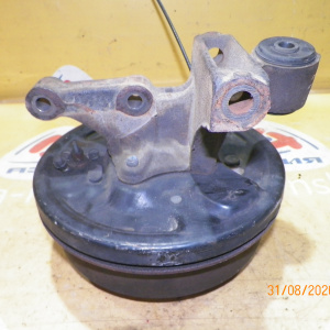 Ступица Toyota AE100/EE100/CE100/AE101/AE102/AE110/AE111/EE110/EE111/CE110 Corolla/Sprinter зад, лев 2WD Без ABS. Барабанные тормоза. В сборе с барабаном и