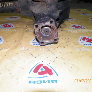Редуктор ISUZU UBS69 Bighorn 4JB1 F 41/9. Флянец не круглый.