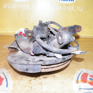 Ступица Nissan N15/B14/R11 Pulsar/Sunny/Presea перед, прав 2WD ABS. В сборе с диском и суппортом. 40014-0M000.40014-0M005.40202-0M000.40202-0M010.40206-0M601.