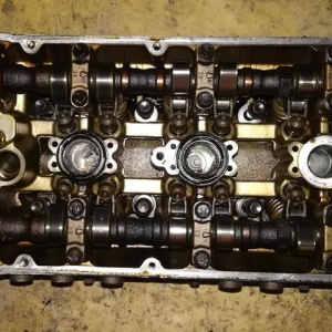 Головка блока Mitsubishi 6A13 Galant EA5W/EC5W 2 вальная   DOHC L