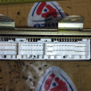 Компьютер ДВС Mitsubishi RVR MD311121 E2T37875 4G63 N23W 4WD a/t DOHC
