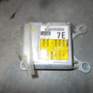 Компьютер Toyota Corolla Fielder ZRE142 Sensor airbag