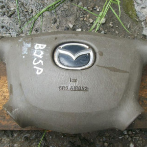 Подушка безопасности Mazda Familia BJ5W '1999 вод 4сп. (с зарядом)