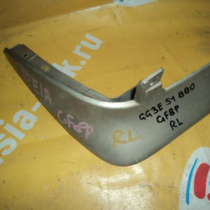 Брызговик Mazda Capella GF8P зад, лев
